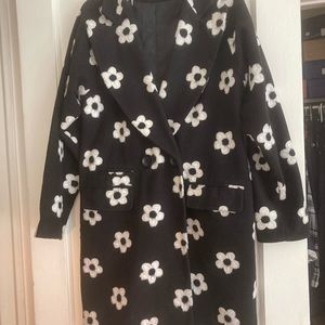 Black and white daisy coat